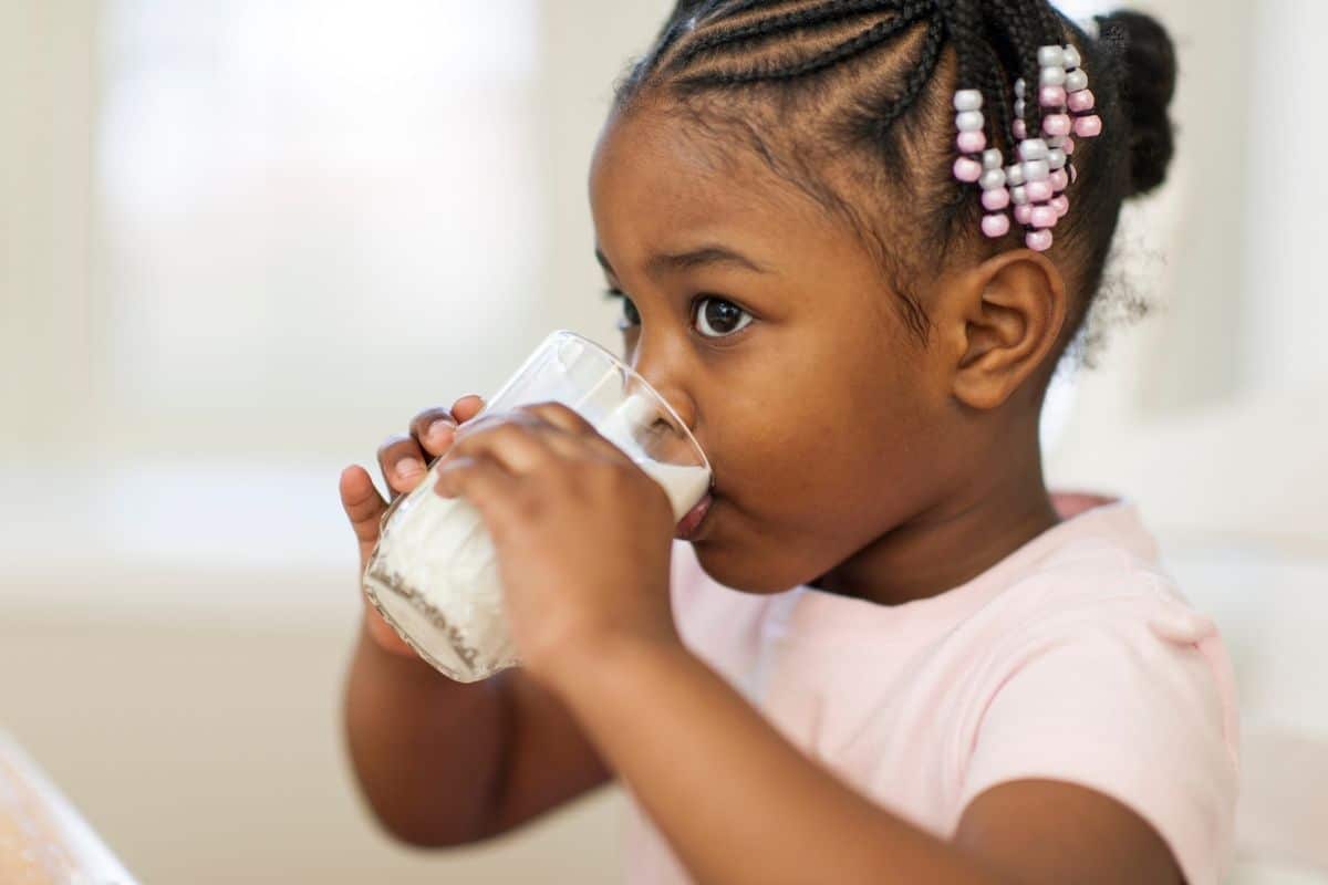 Quelles Boissons Pour Les Tout Petits Eau Lait Pur Jus Smoothie