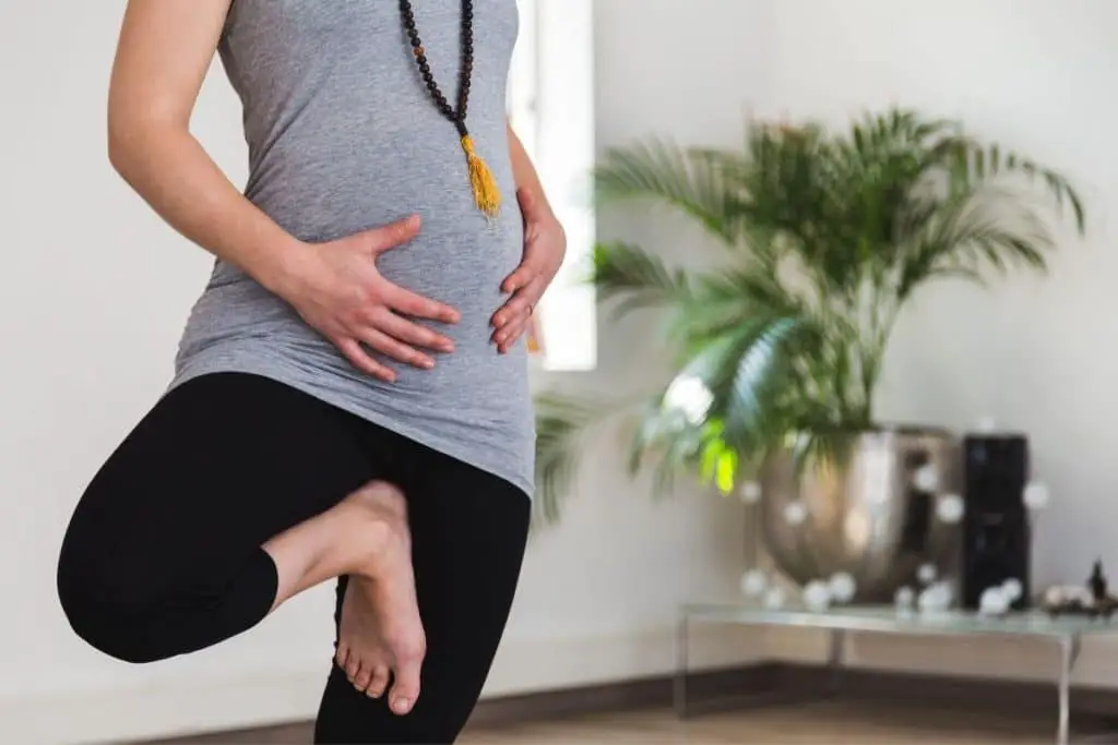La gymnastique douce, une activité physique possible au quatrième mois de grossesse