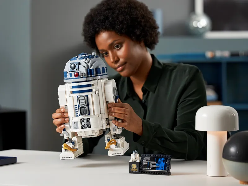 Le robot emblématique en LEGO Star Wars : R2-D2